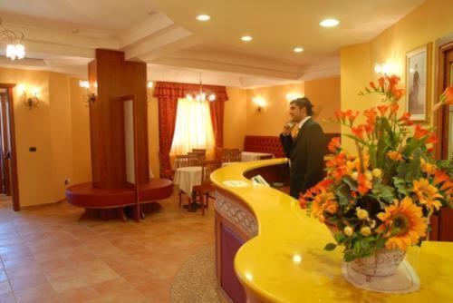 Hotel Duca Di Calabria Serra San Bruno Eksteriør billede
