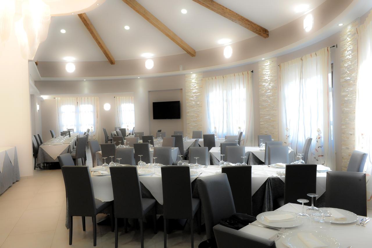 Hotel Duca Di Calabria Serra San Bruno Eksteriør billede
