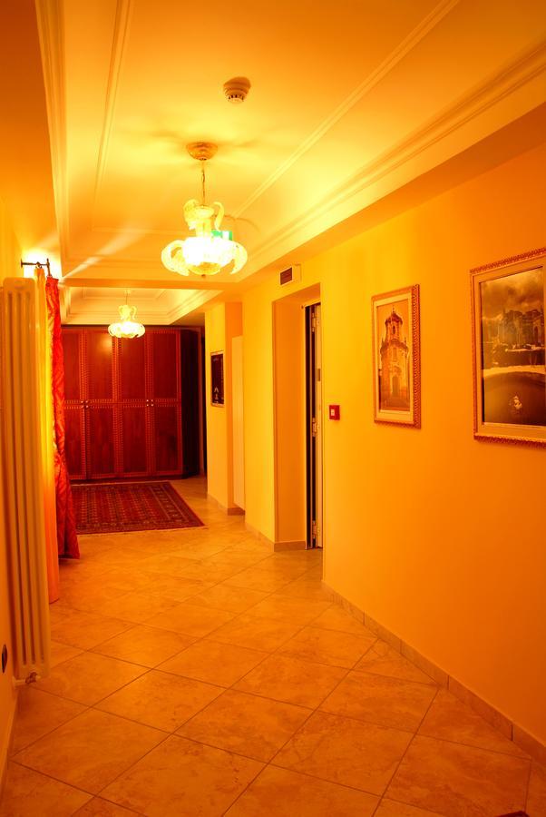 Hotel Duca Di Calabria Serra San Bruno Eksteriør billede